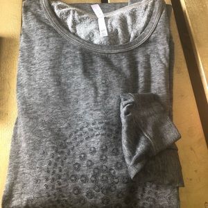 Rvca oversized really soft sweater